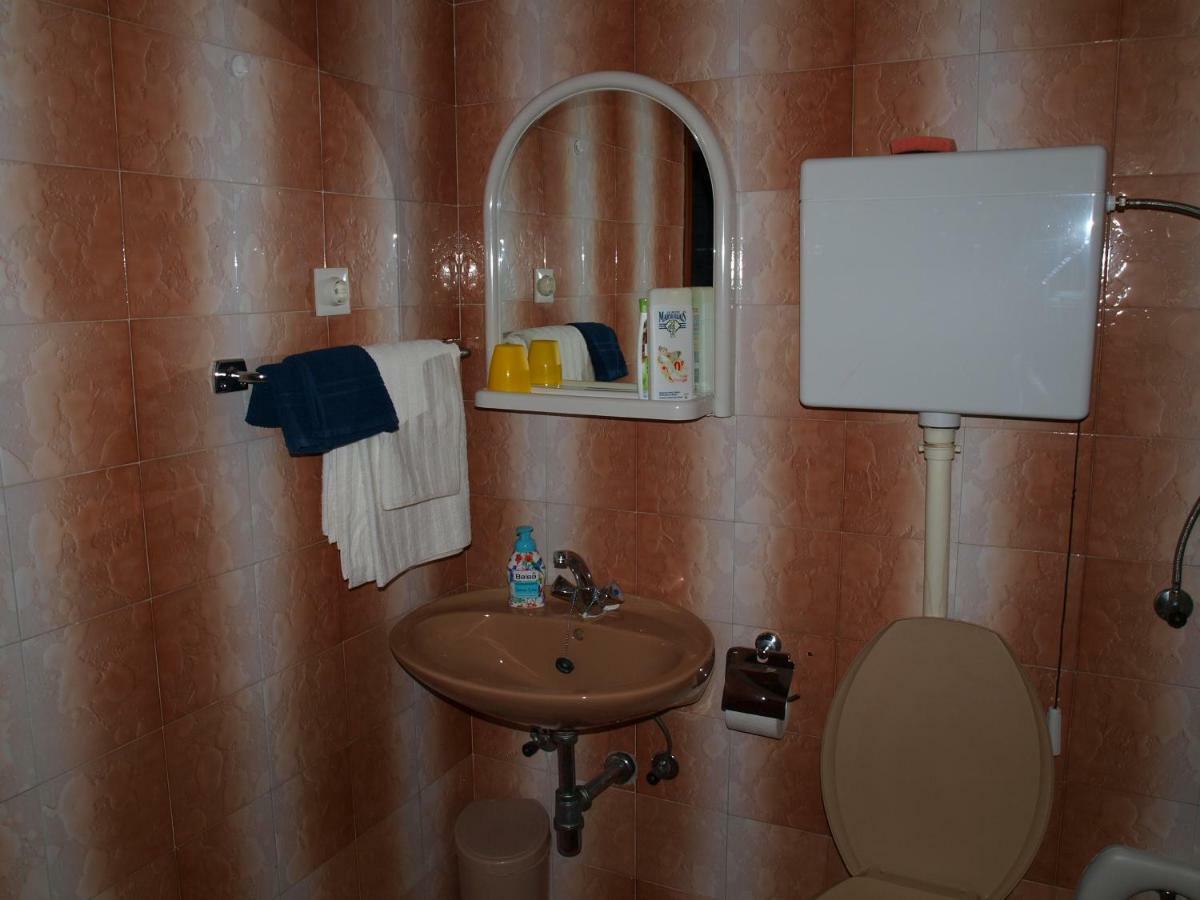 Apartment Duje Макарска Екстериор снимка